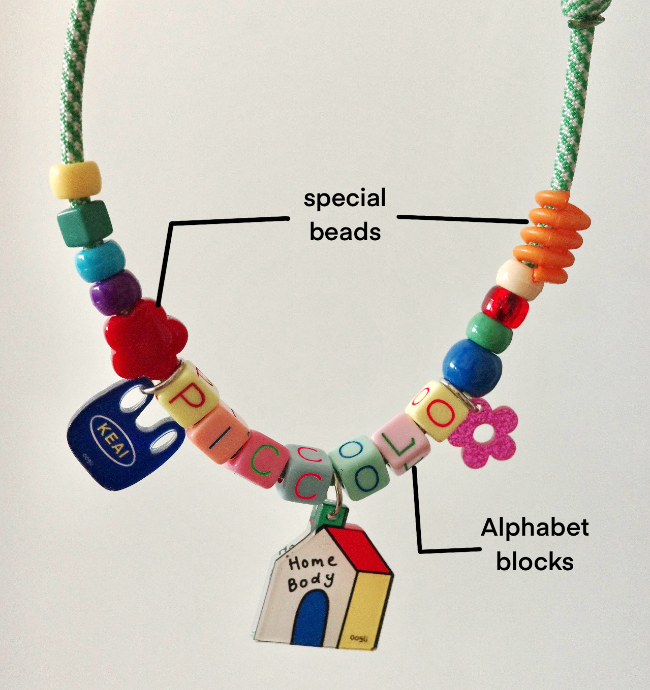 paracord starter set (OG - 1 big + 1 small charm)